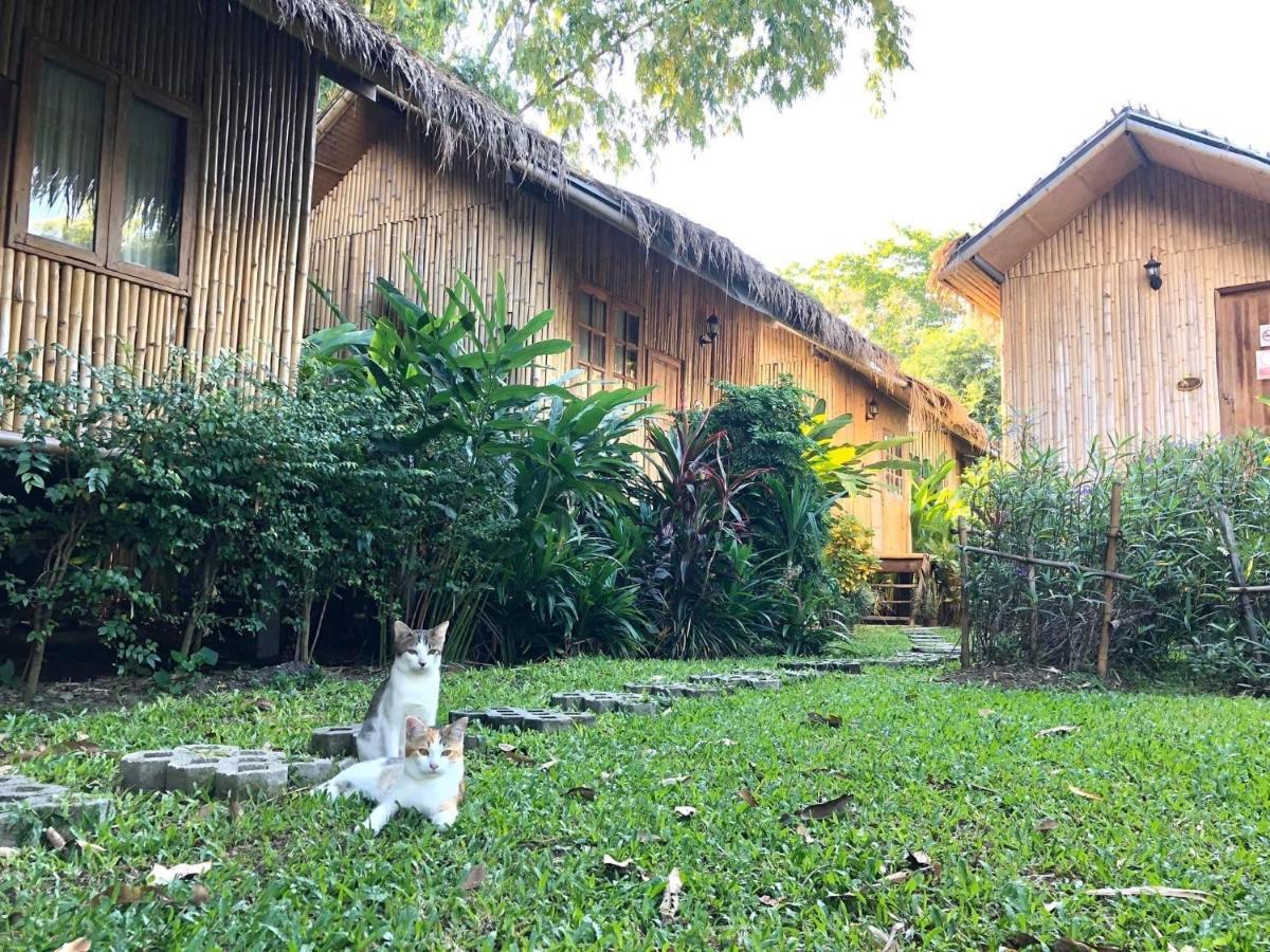 Lanna House Lanna Hut Chiangmai Acomodação com café da manhã Chiang Mai Exterior foto